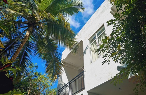 Kamburugamuwa Casa | 2 BR Family Stay House W/ Rooftop in Kamburugamuwa Near Mirissa, Weligama Beach