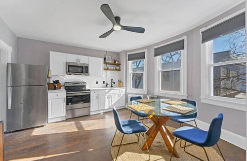 Woodridge Apartamento | 2 BR Haven in the Pulse of the DC’s Vibrant Buzz!