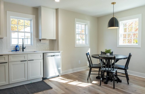 Durham Casa | 2 BR King Bed Near Duke Hospital & Campus