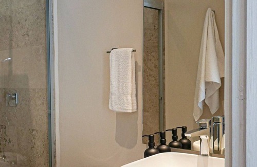 Barrio Zama Apartamento | 2 Br. LX Apt. | Private Pool | Breakfast Included