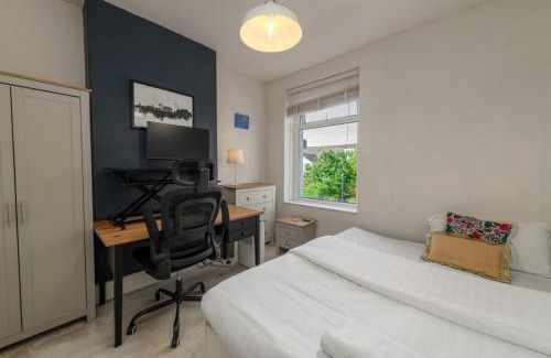 Roath Apartamento | 2 BR Neutral Sanctuary - 27 Min To Cardiff Castle