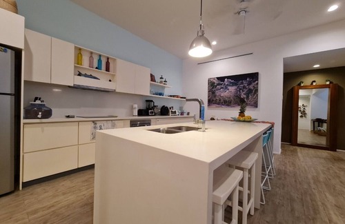 Crucecita Condominio | Cozy & Modern Condo close to beach, 2 BR Unit in Huatulco
