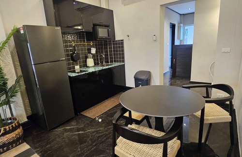 Samphanthawong Casa | 2 BR Soho house Lux |Walk to Chinatown|MRT|Pier