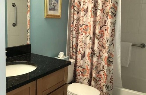 Laurel Villa | 2 BR VILLA SUITE w/ queen bed