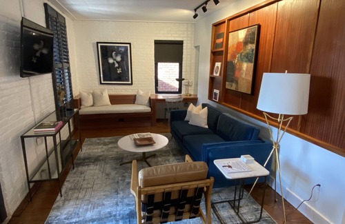 Danville Casa | 2 BR w/ private patio! Walking distance to best bars and restaurants in town!