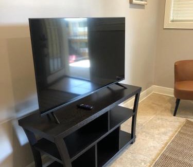 Highlands - Perkins Apartamento | 2 br washer dryer Near LSU Tiger Stadium