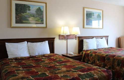 Mount Vernon Casa | 2 Budget-Friendly Units, Near Riverfront Attractions, Free Parking