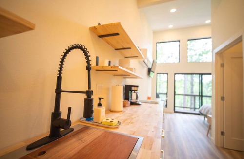 Jasper Cabina | 2 Cabins, Hot Tub, 3 mi to BNR