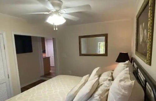 Townville Cabina | 2 cabins Lake Hartwell near Clemson and Greenville