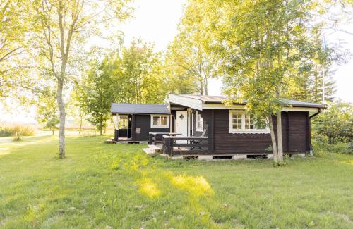Kastlosa Casa | 2 Cabins with panoramic window, A Hiker's and Birdwatcher's Paradise