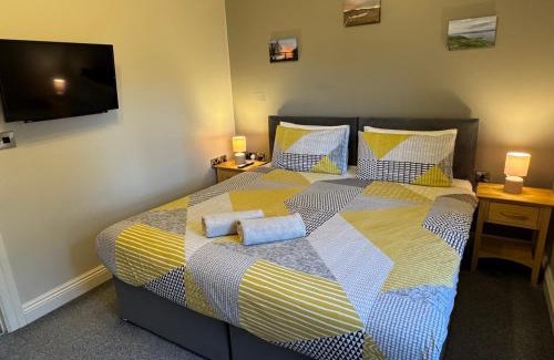 Enniskillen Casa | 2 Castle Hume Court Holiday House
