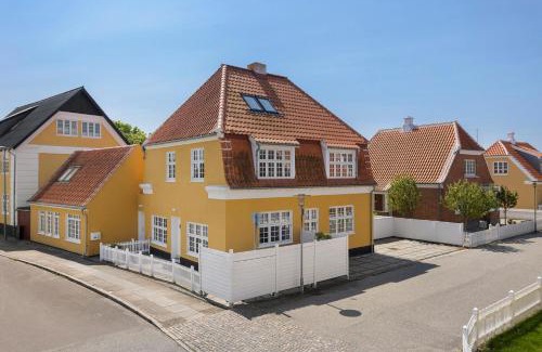 Skagen Apartamento | 2 Centralt beliggende og lyst indrettet lejlighed