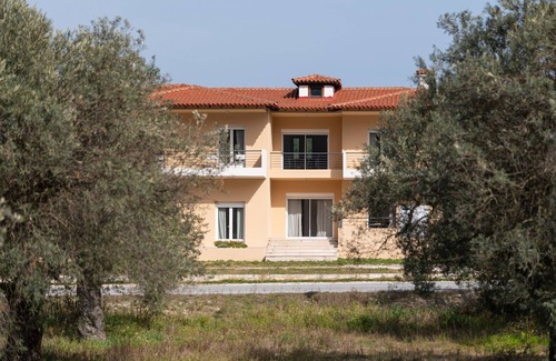 Ormos Panagias Apartamento | 2 Connected Studios Ground Floor in the heart of Sithonia Peninsula