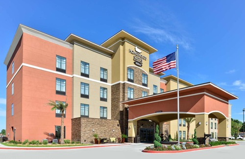 Bayou Cane Apartamento | 2 Connecting Suites at a Hotel