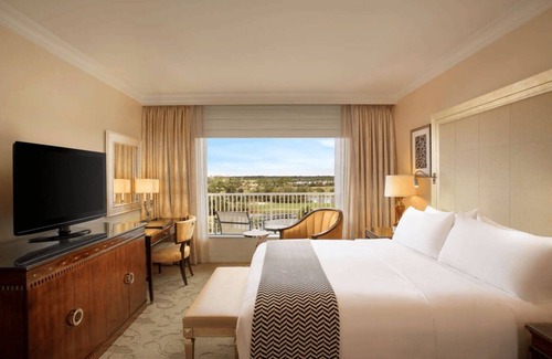 Florida Central Atlantic Coast Hotel | 2 Connecting Suites at a 5⭐️ Hotel