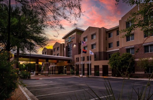 South Mountain Apartamento | 2 Connecting Suites at a Hotel