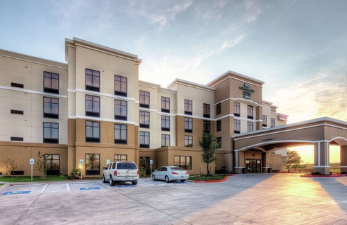 Victoria Apartamento | 2 Connecting Suites at a Hotel