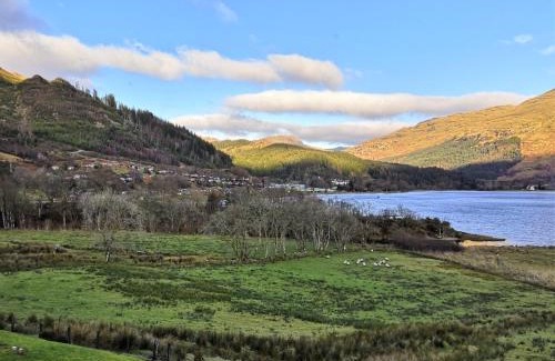 Cairndow Casa | 2 CV at Lochgoilhead with Swedish Hot Tub