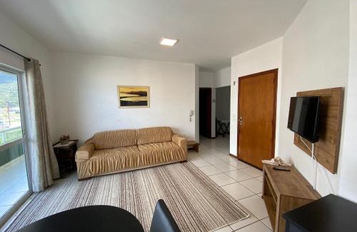 Centro Apartamento | 2 Dormitórios Vista Mar