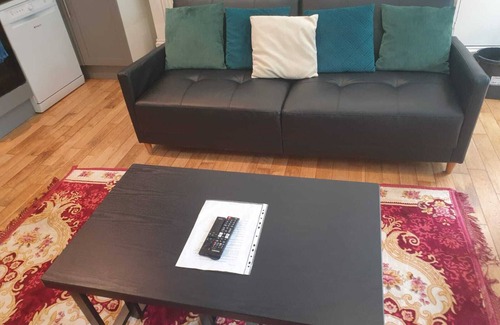 Thurlow Park Apartamento | 2 Double bedroom Garden Flat WEST DULWICH FREE STREET PARKING 20 MINS TO LONDON