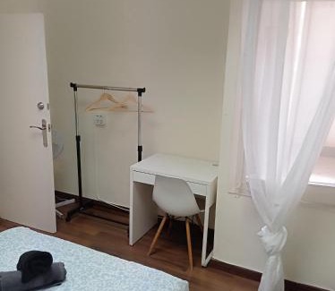 El Camp de l'Arpa del Clot Casa | 2 Double Rooms Balmes-Padua