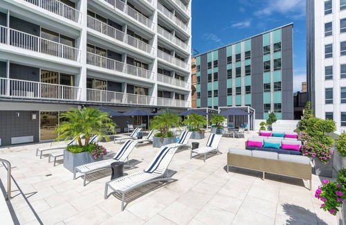 Faubourg Delassize Apartamento | 2 Downtown Rooms with City Views & Easy Access to Caesars Superdome – 4 Blocks