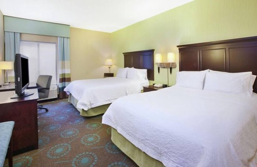 South Bend Hotel | 2 Exclusive Suites w/ Free Breakfast – Great for Extended or Short Stays