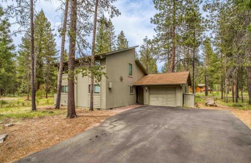 Tennis Village Casa | 2 Fawn Lane - Meredith Lodging