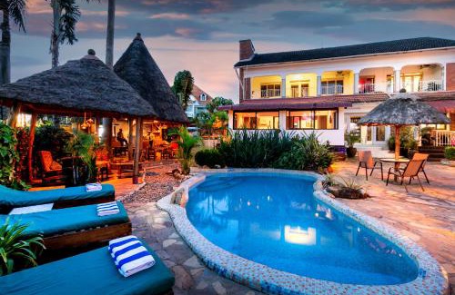 Entebbe Complejo | 2 Friends Beach Hotel