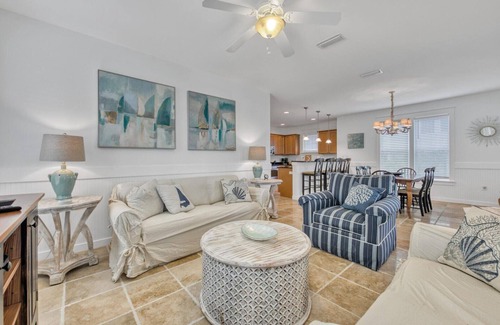 Laurel Grove Casa | 2 Golf Carts☀️ *Heated Pool | Hot Tub | Gym | Golf Course | Sandestin☀️