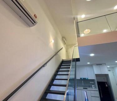 Taman Mutiara Apartamento | 2 Guest Duplex City Center Eko Cheras Mall Kuala Lumpur Pavilion Bukit Bintang KLCC Petaling Street Central Market National Zoo Batu Caves Merdeka Square
