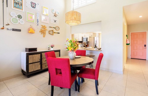 Palm Desert Condominio | 2 Guest Rooms on Tee Box #2 Palm Valley CC Includes Tennis & Athletic Membership