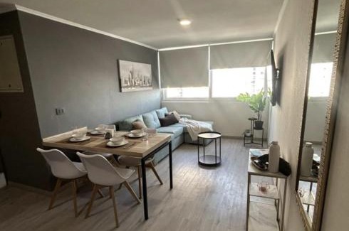Yerbas Buenas Apartamento | 2 habitaciones, a pasos del metro ñuble con WIFI