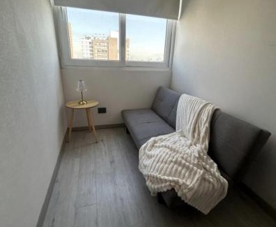 Yerbas Buenas Apartamento | 2 habitaciones, a pasos del metro ñuble con WIFI