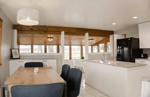 Idaho Falls Cabina | 2 HEISE CABINS- FREE SKIING TO KELLY CANYON INCLUDED