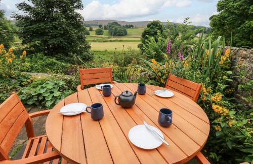 Eastgate Casa | 2 Holme Pool