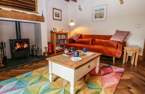 Eastgate Casa | 2 Holme Pool