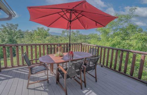 Dandridge Apartamento | 2 HOMES on Douglas Lake - Smoke Rise Lodge & Barn