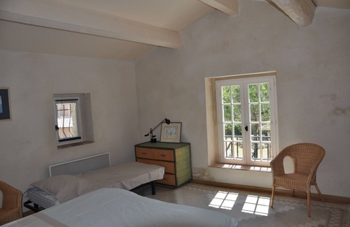 La Bruguiere Casa | 2 CASAS Gran jardín-Piscina -Jacuzzi -10 PERSONAS