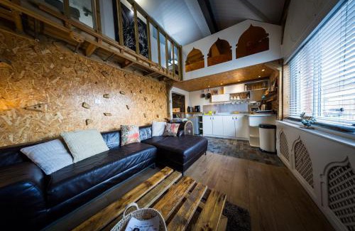 Sheffield Apartamento | 2 Independant Boutique Apartments one sleeps 2 the other sleeps 4, Meadowhall, Sheffield Arena, Free Parking