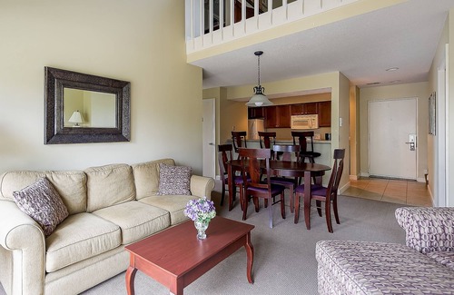 Acme Condominio | 2 King BDR with a Loft Golf Course 5569