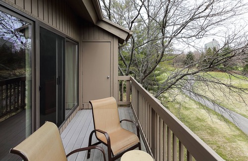 Acme Condominio | 2 King BDR with a Loft Golf Course 5569