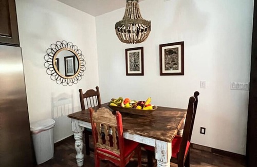 Las Cruces Casa | 2 king bds/2.5 bathrooms in the heart of Downtown