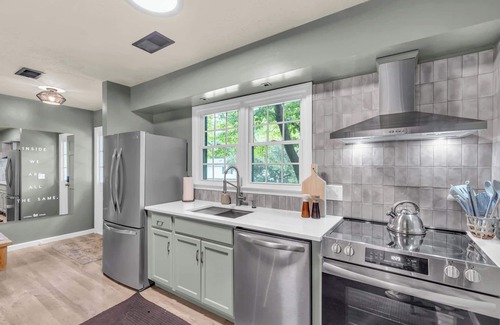 Drayton Casa | 2 King Beds - Perfect for long stays @Laguna House