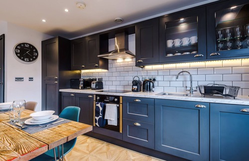 Leeds City Center Apartamento | 2 King Size Beds in Manhattan styled Oversize Loft