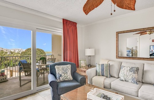 North West Florida Condominio | 2 King Suites + Sunsets + Heated Pool + Hot Tub!