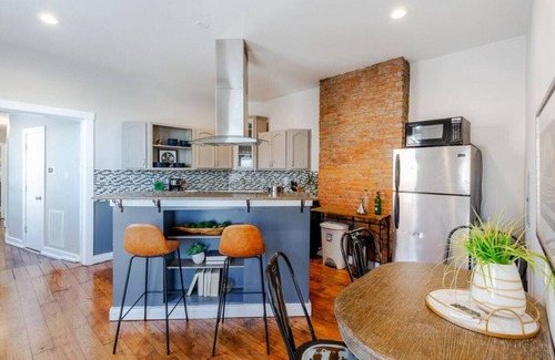 Mount Auburn Apartamento | 2 Large Apts w/ Parking - Downtown/Over the Rhine