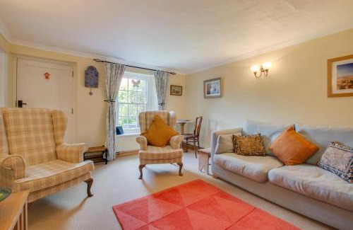 Docking Casa | 2 Little Lane