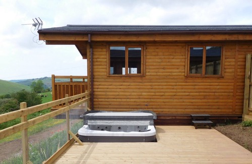 Bridgend Casa | 2 cabañas con vistas impresionantes, ubicación ideal cerca de Cardiff, Gales del Sur