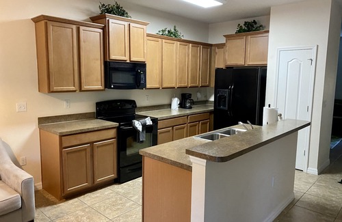 Cypress Pointe Casa | 2 MSTR Con Camas Grandes, Casa de 4 Dormitorios, 3.5 Baños, Por DISNEY